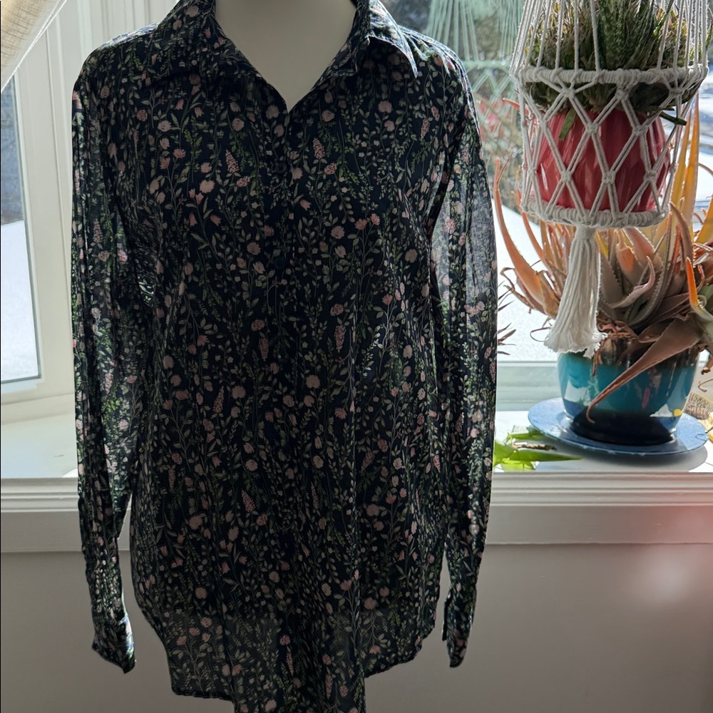 United Colors of Benetton Dark Floral Patterned Fabric